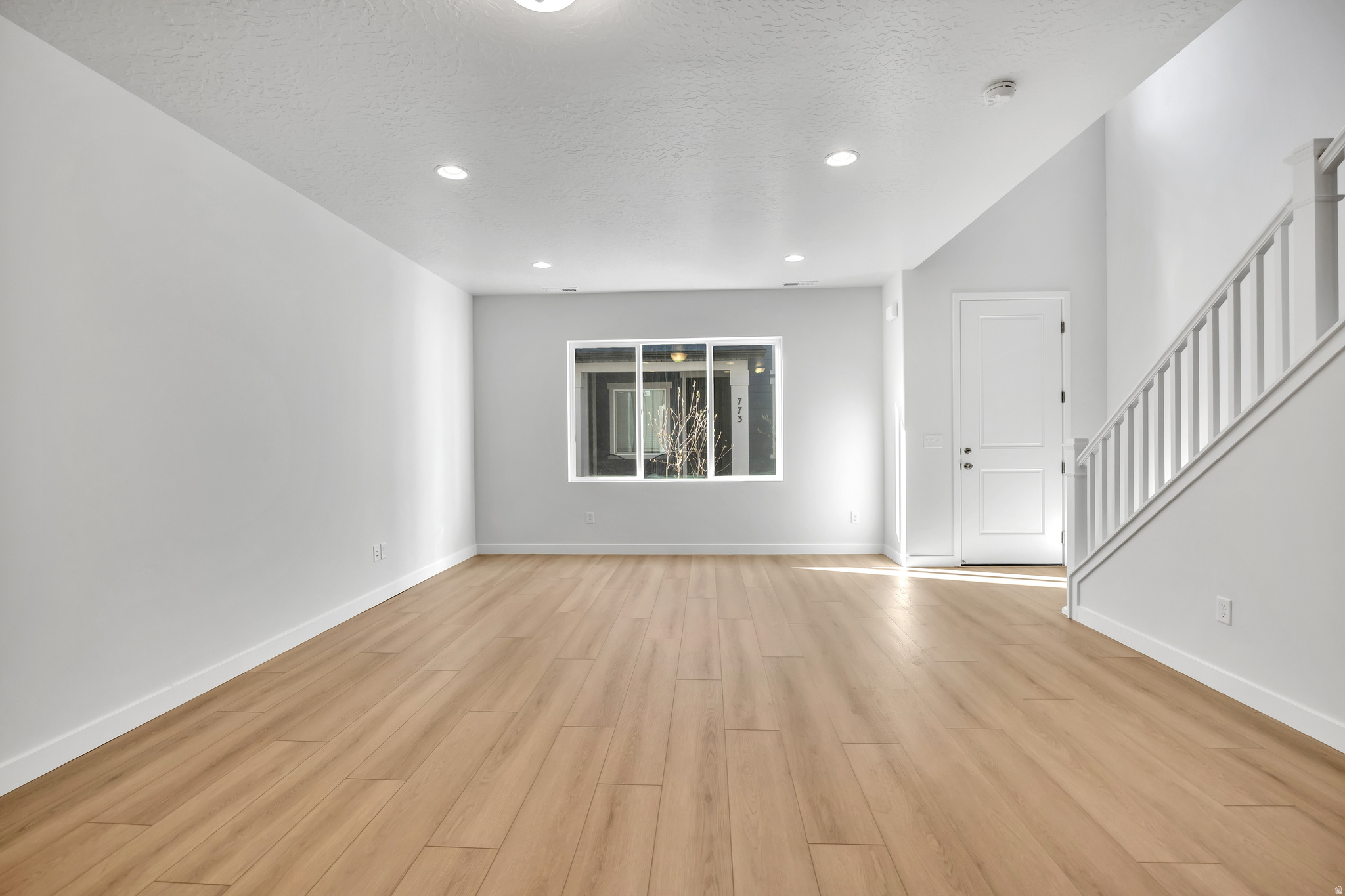 MEADOWBROOK - Residential