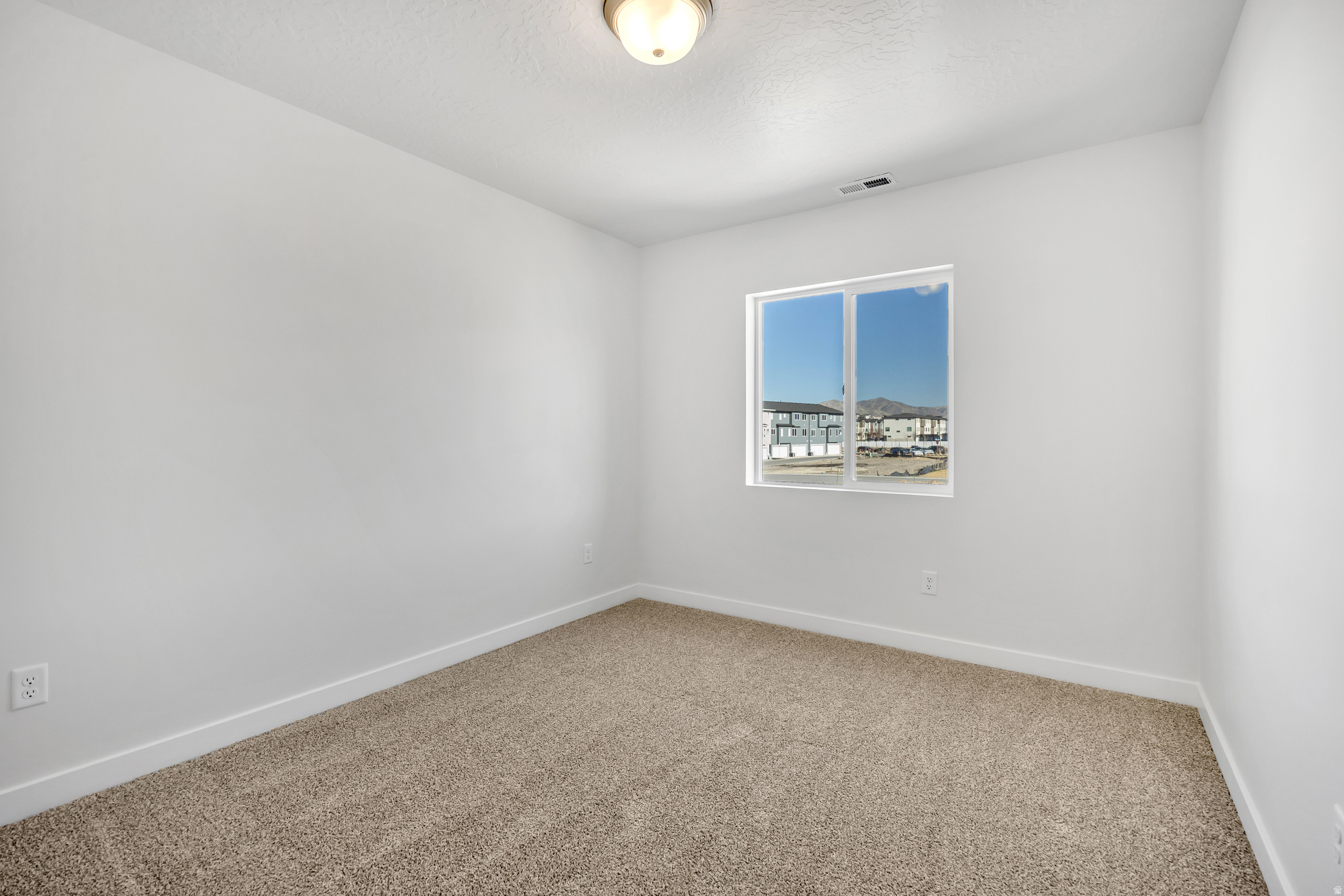 MEADOWBROOK - Residential