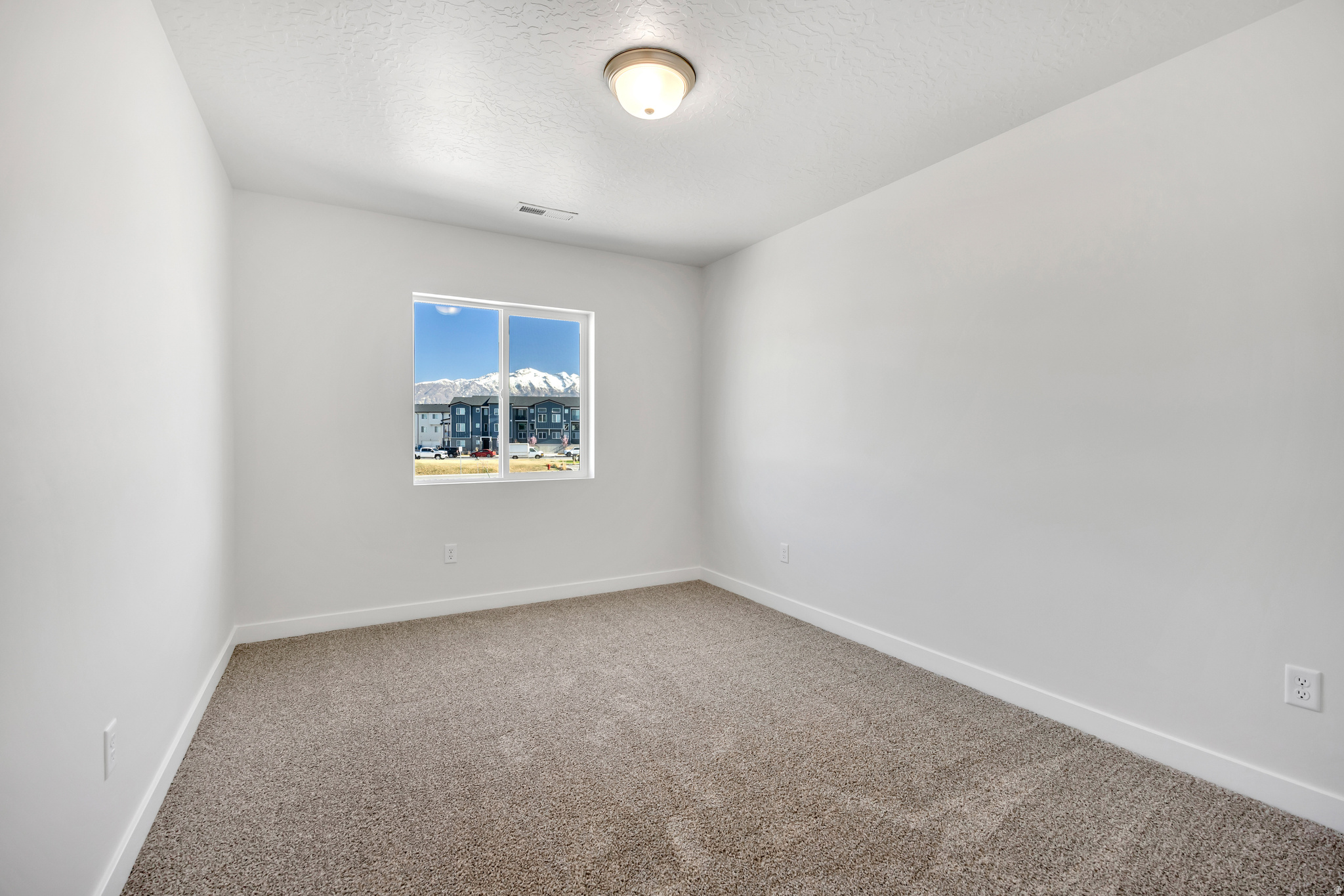 MEADOWBROOK - Residential