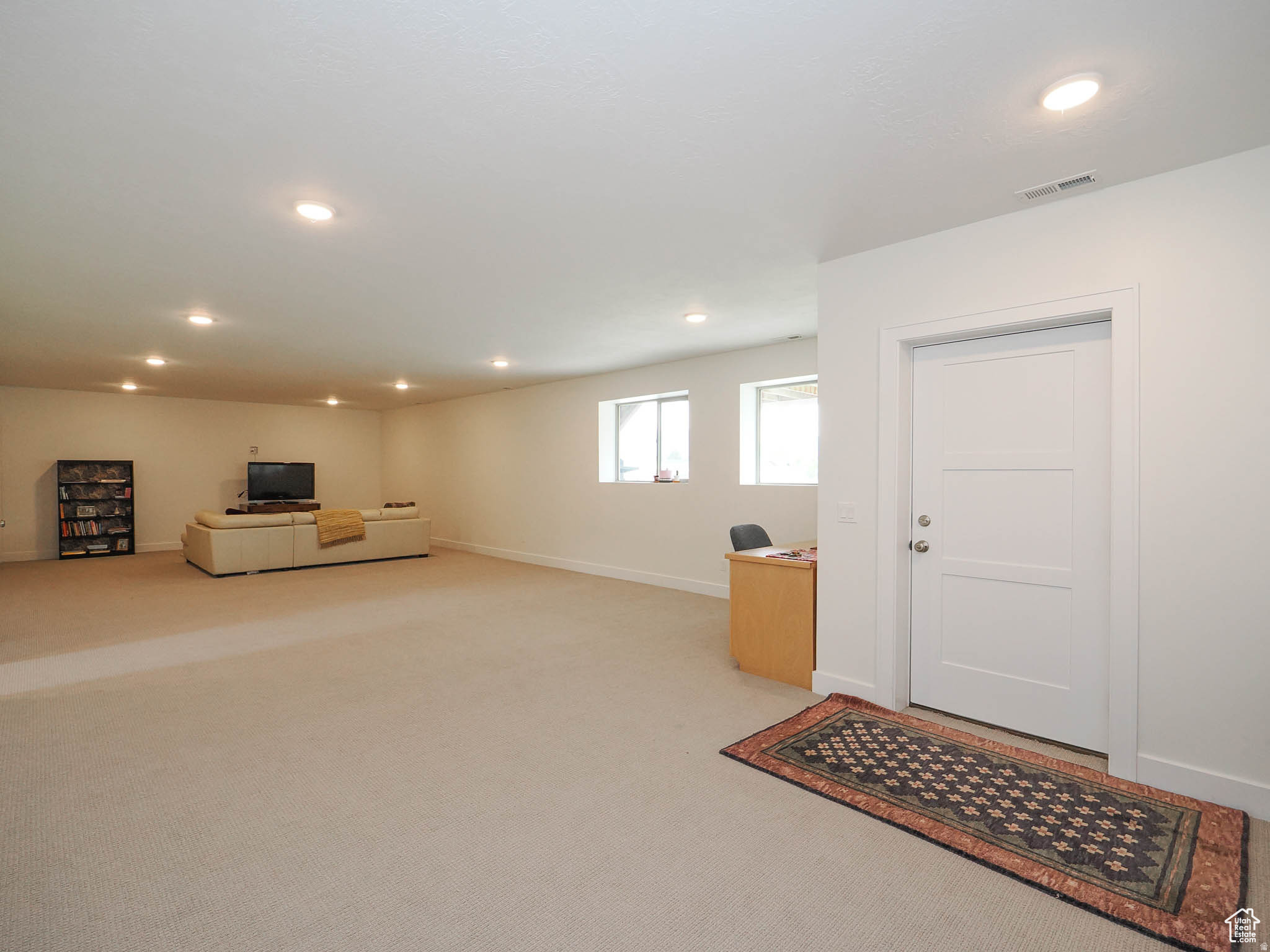 HALCYON ESTATES - Residential