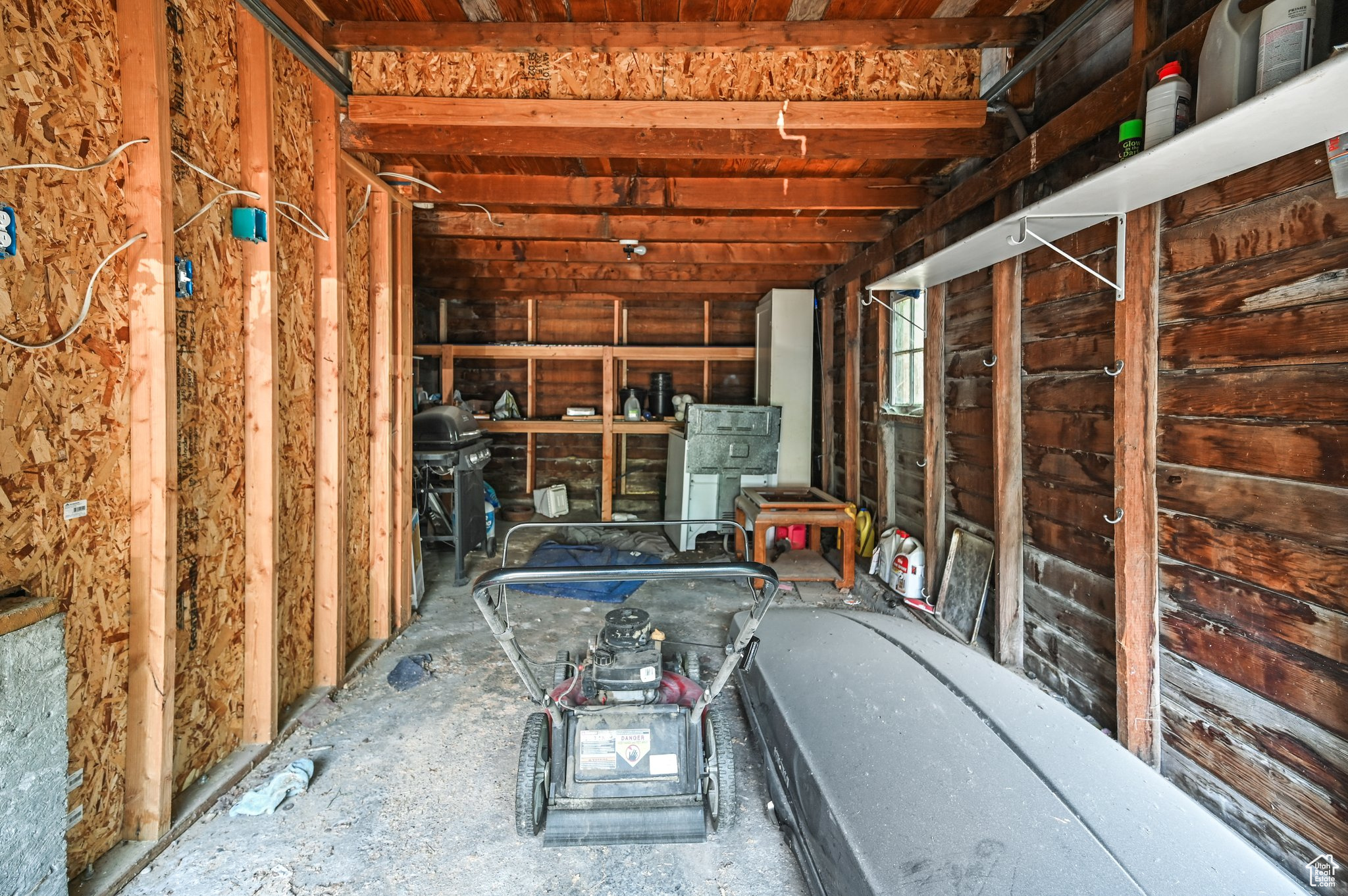 Logan, Utah 84321, United States, 4 Bedrooms Bedrooms, ,3 BathroomsBathrooms,Residential,Active,178344