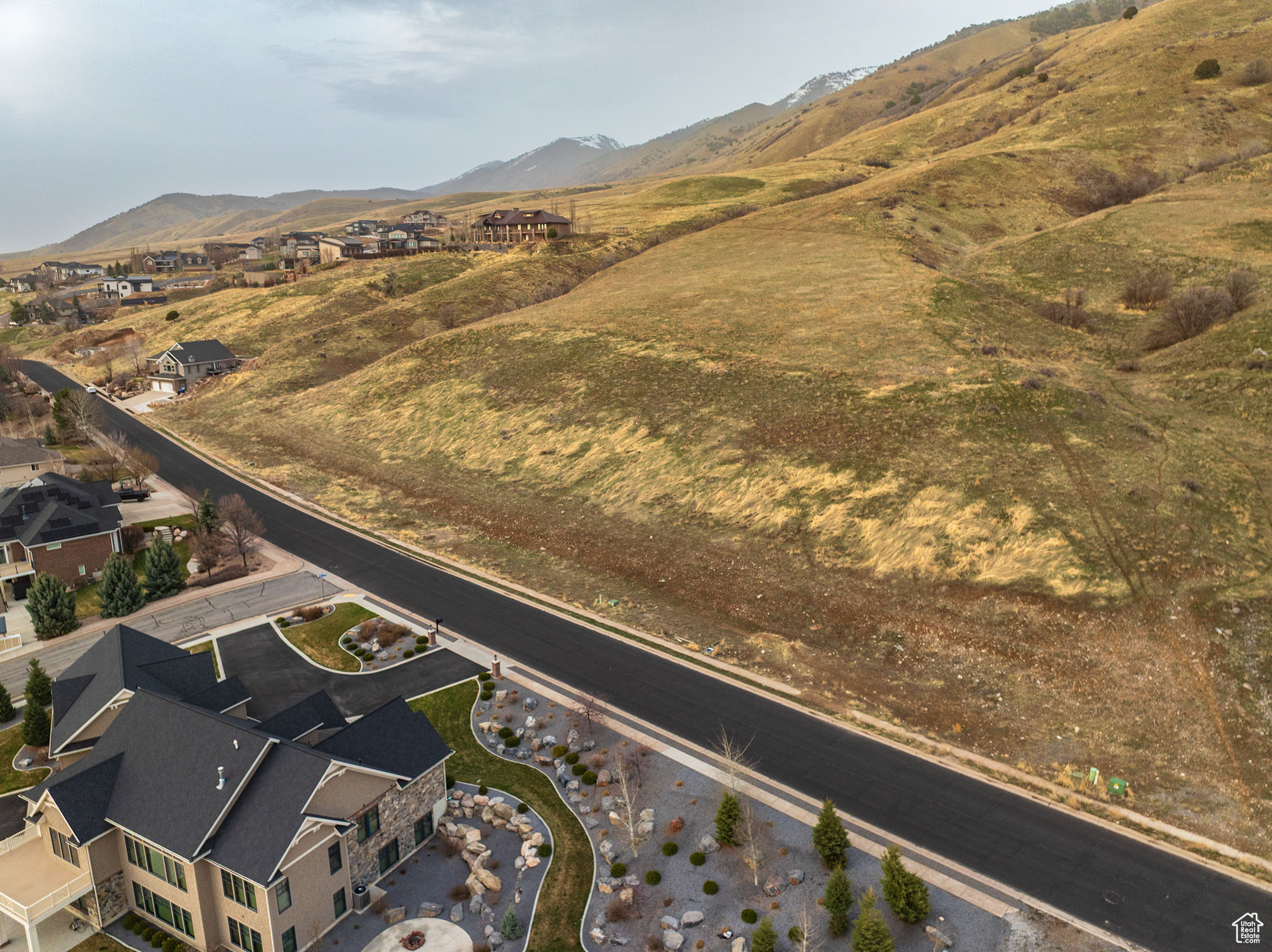 2738 N Canyon Ridge Dr, North Logan, Utah image 2