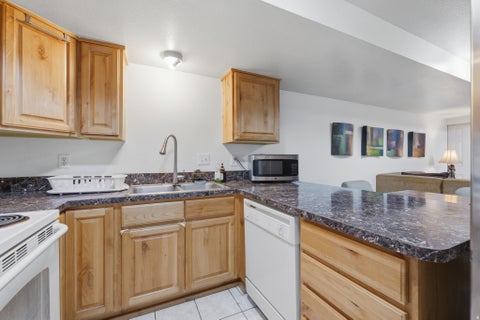 Tiny photo for 1700 N HICKORY LN, Provo, UT 84604 (MLS # 2172147)
