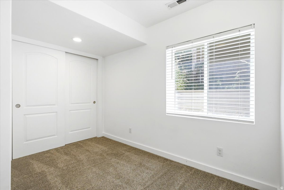 KENNECOTT - Residential