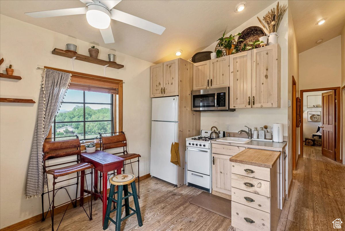 VALLEY VIEW ESTATES - Residential