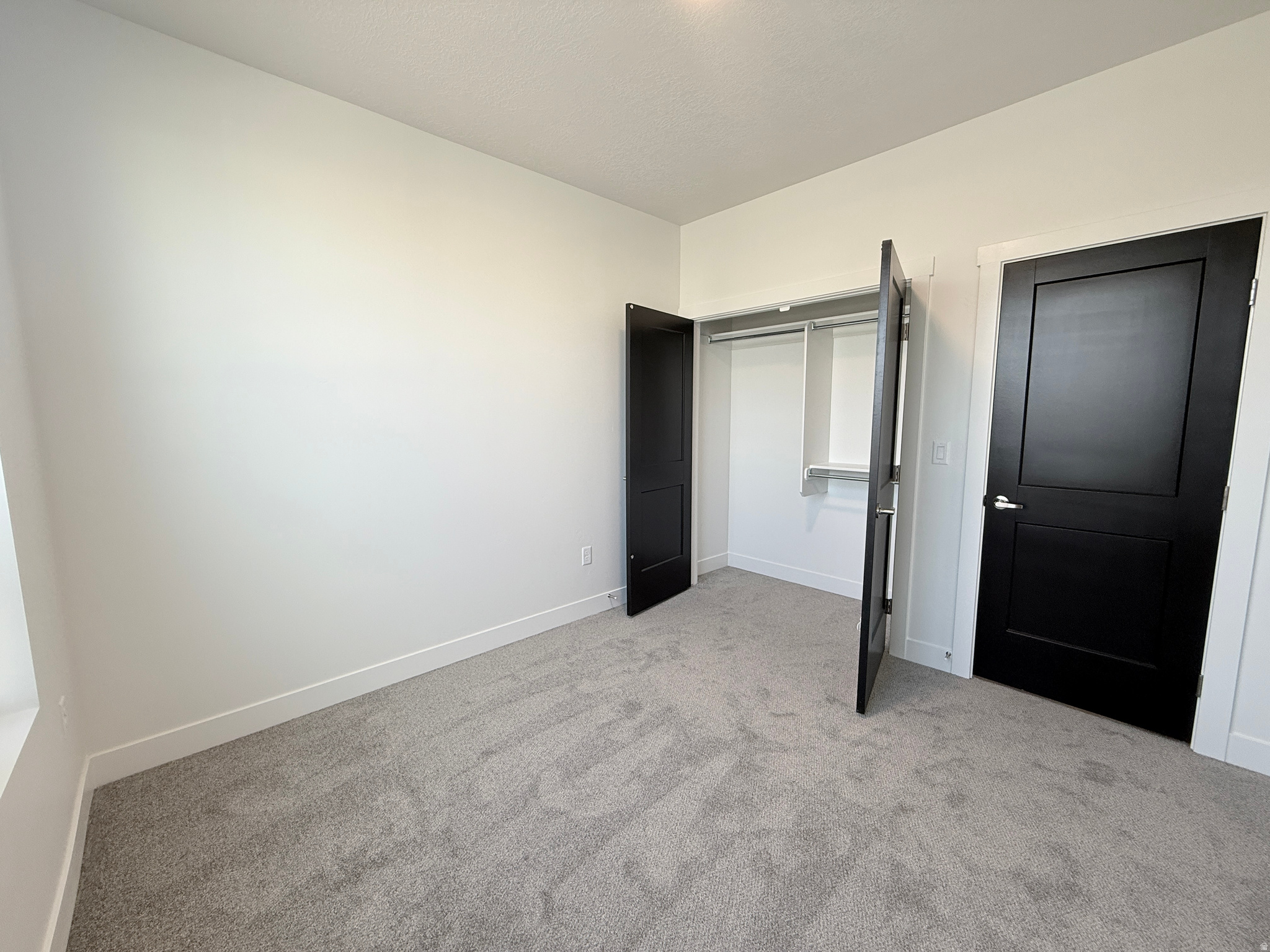 DIAMOND E - Residential