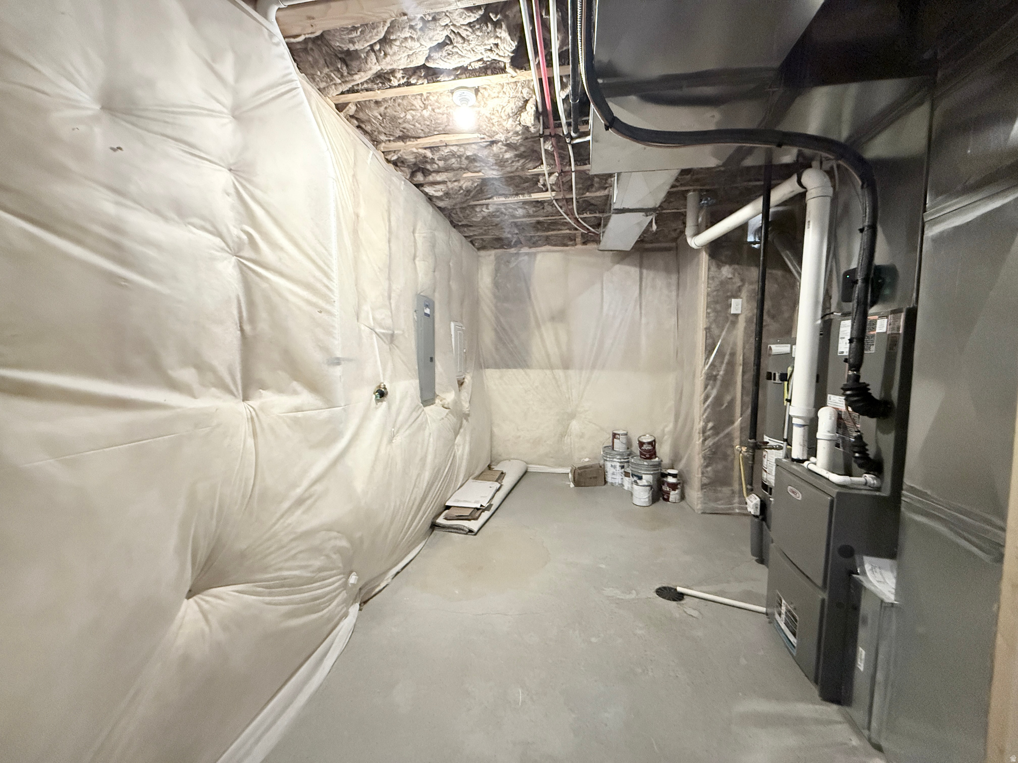 DIAMOND E - Residential