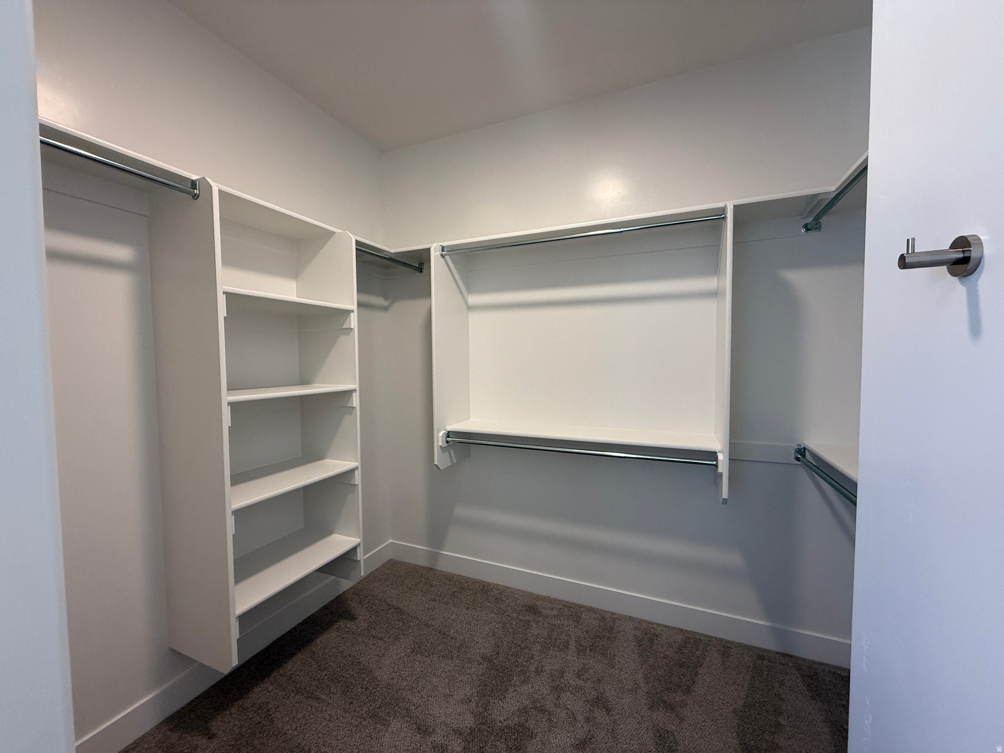 DIAMOND E - Residential