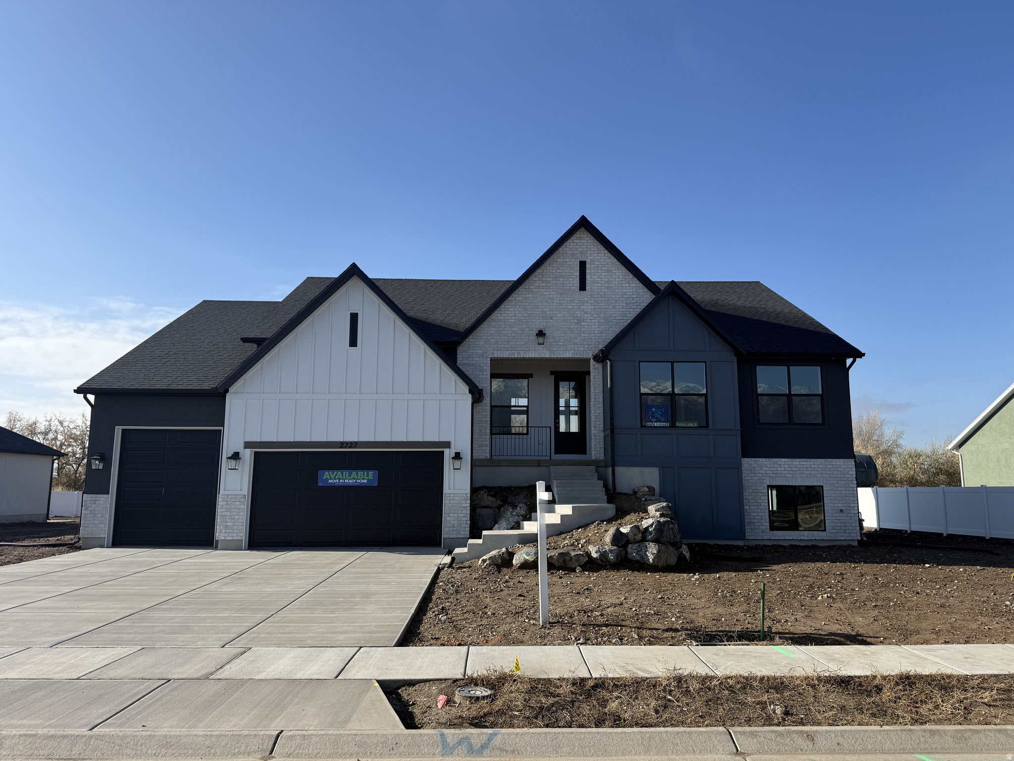 DIAMOND E - Residential