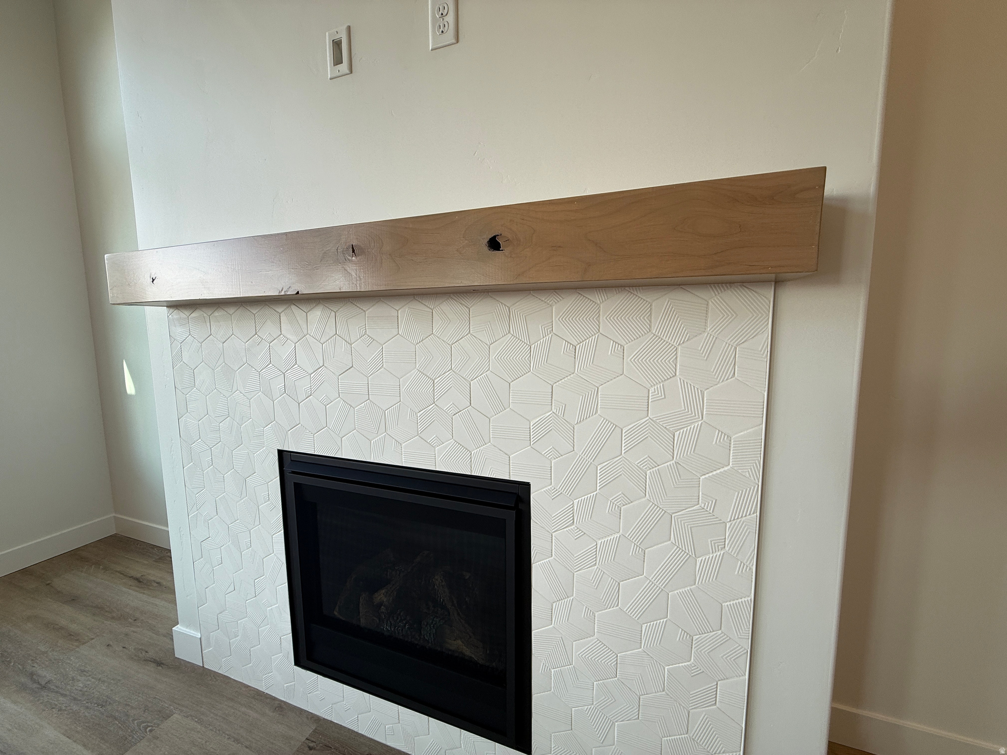 DIAMOND E - Residential