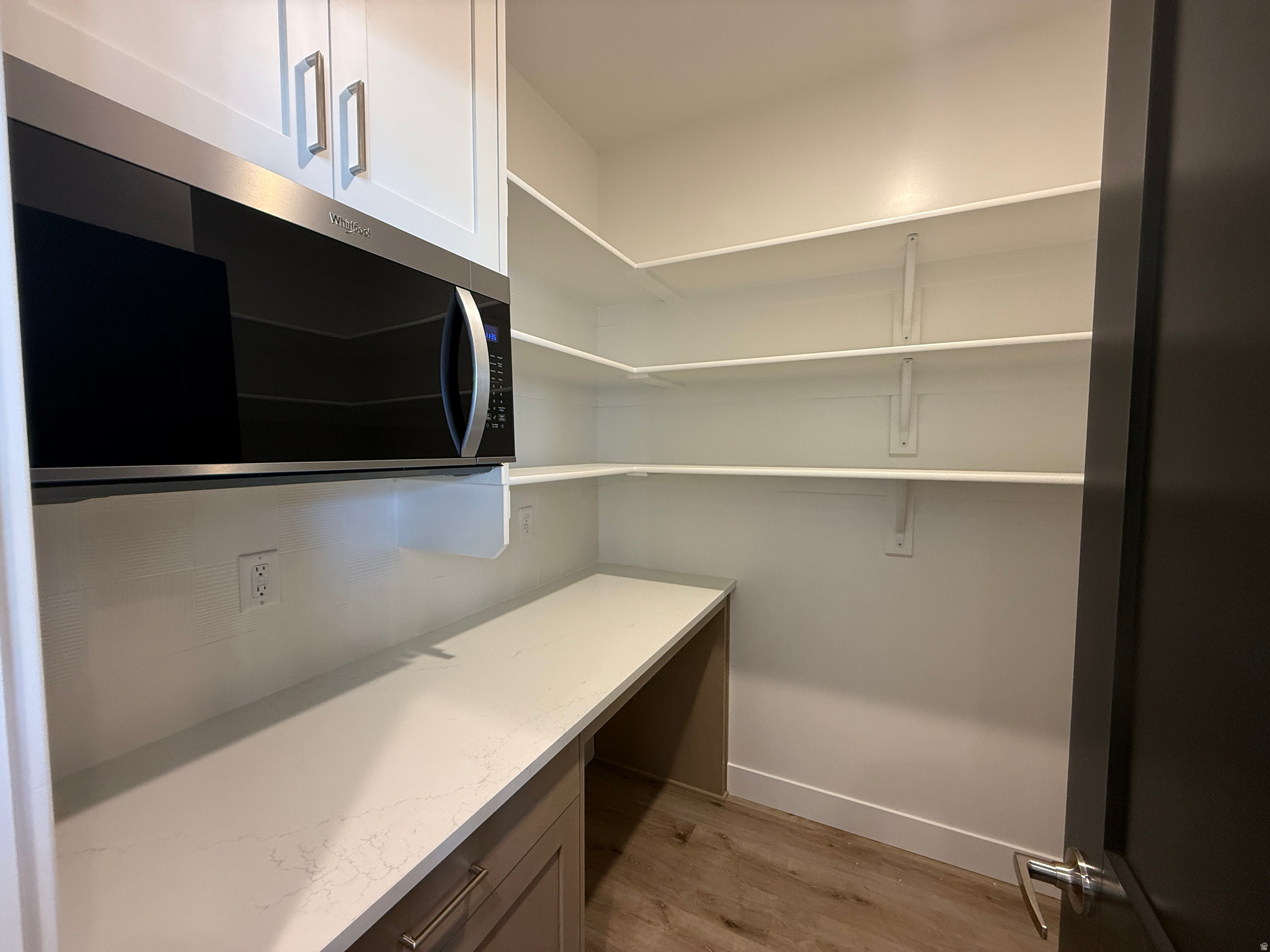 DIAMOND E - Residential