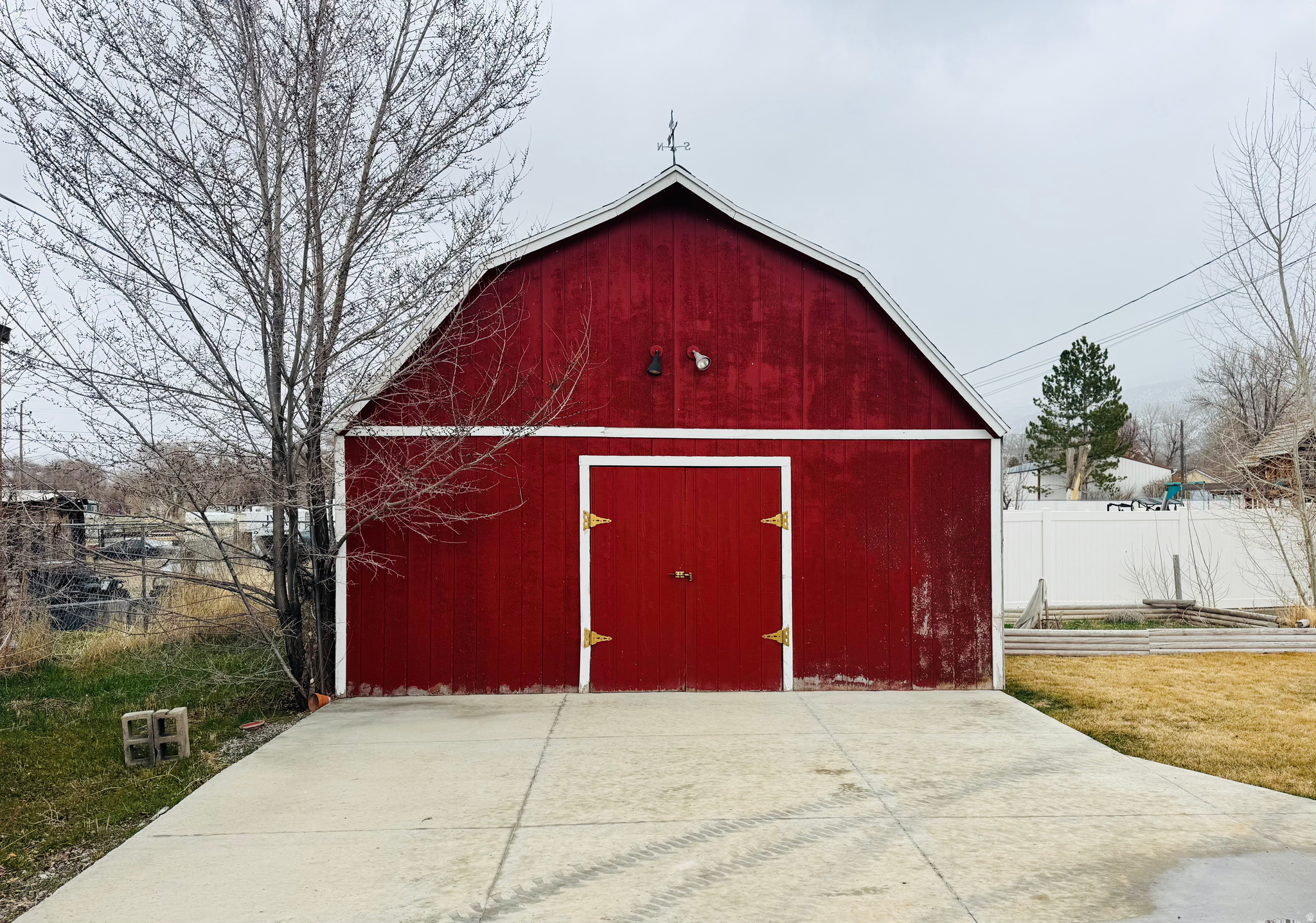 YOUNG PROPERTY - Residential