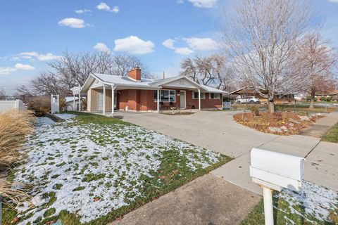 Tiny photo for 315 N 750 E, Kaysville, UT 84037 (MLS # 2125661)