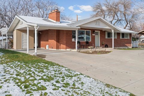 Tiny photo for 315 N 750 E, Kaysville, UT 84037 (MLS # 2125661)
