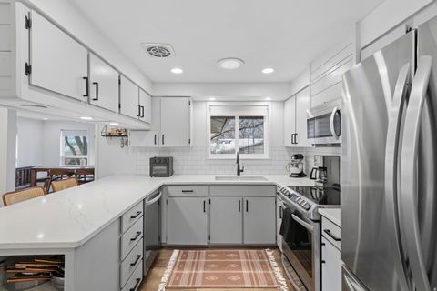 Tiny photo for 315 N 750 E, Kaysville, UT 84037 (MLS # 2125661)