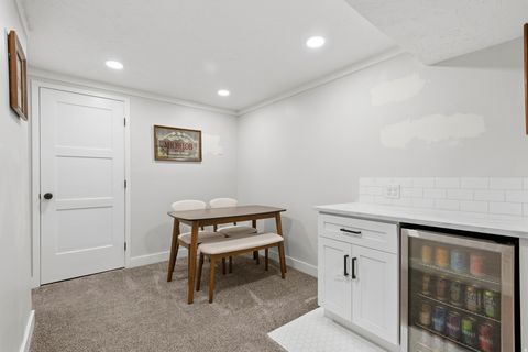 Tiny photo for 315 N 750 E, Kaysville, UT 84037 (MLS # 2125661)