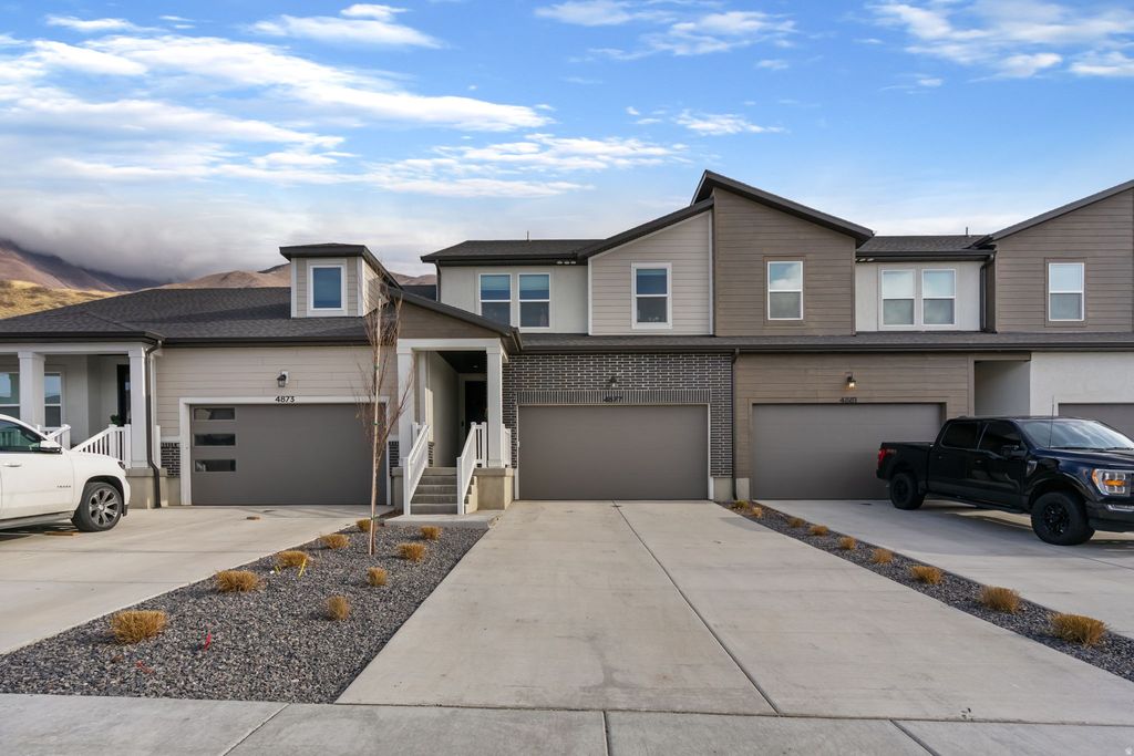 Photo of 4877 S HEARTWOOD RD #161, Mapleton, UT 84664 (MLS # 2124069)