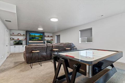 Tiny photo for 6498 W HAVEN MAPLE DR, West Jordan, UT 84081 (MLS # 2148866)