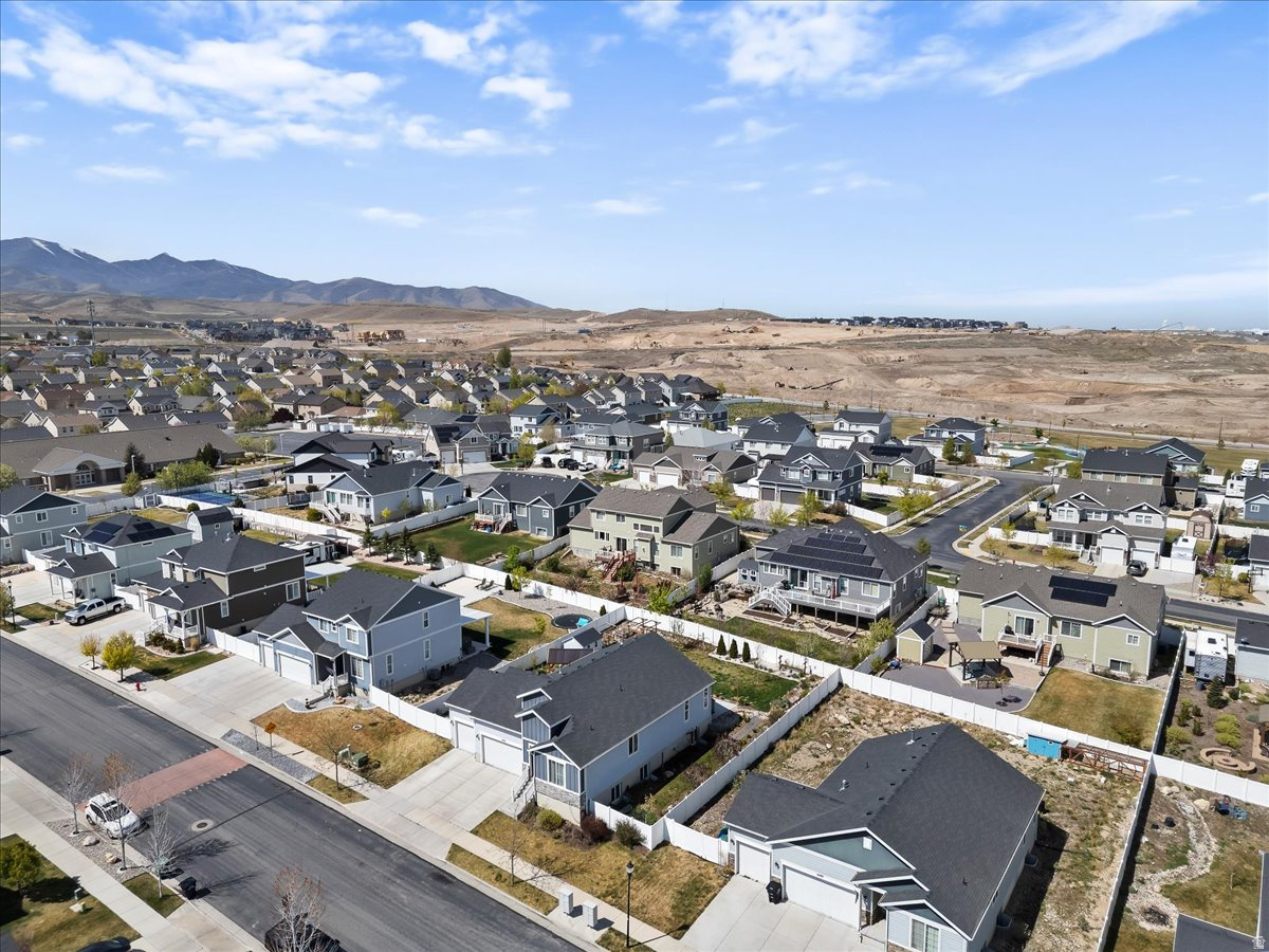 MAPLE HILLS - Residential