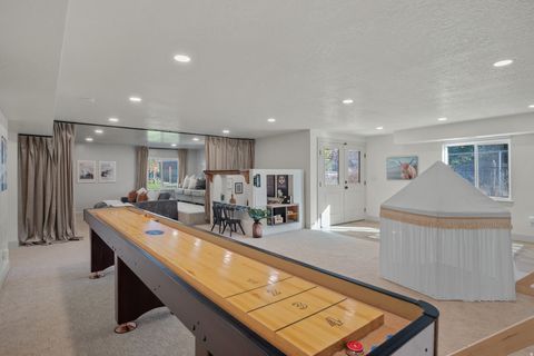 Tiny photo for 453 S 230 W, Lehi, UT 84043 (MLS # 2120109)