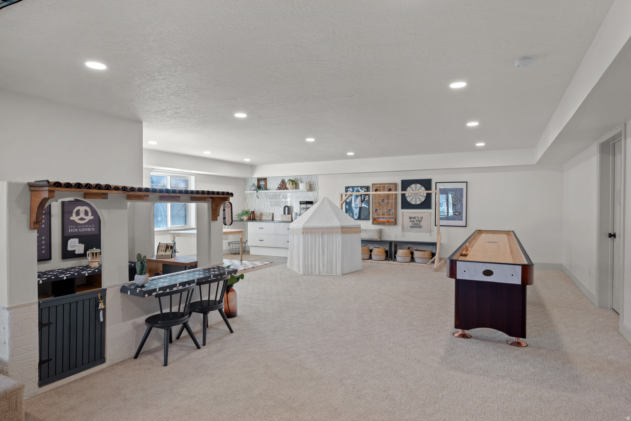 MENDENHALL - Residential