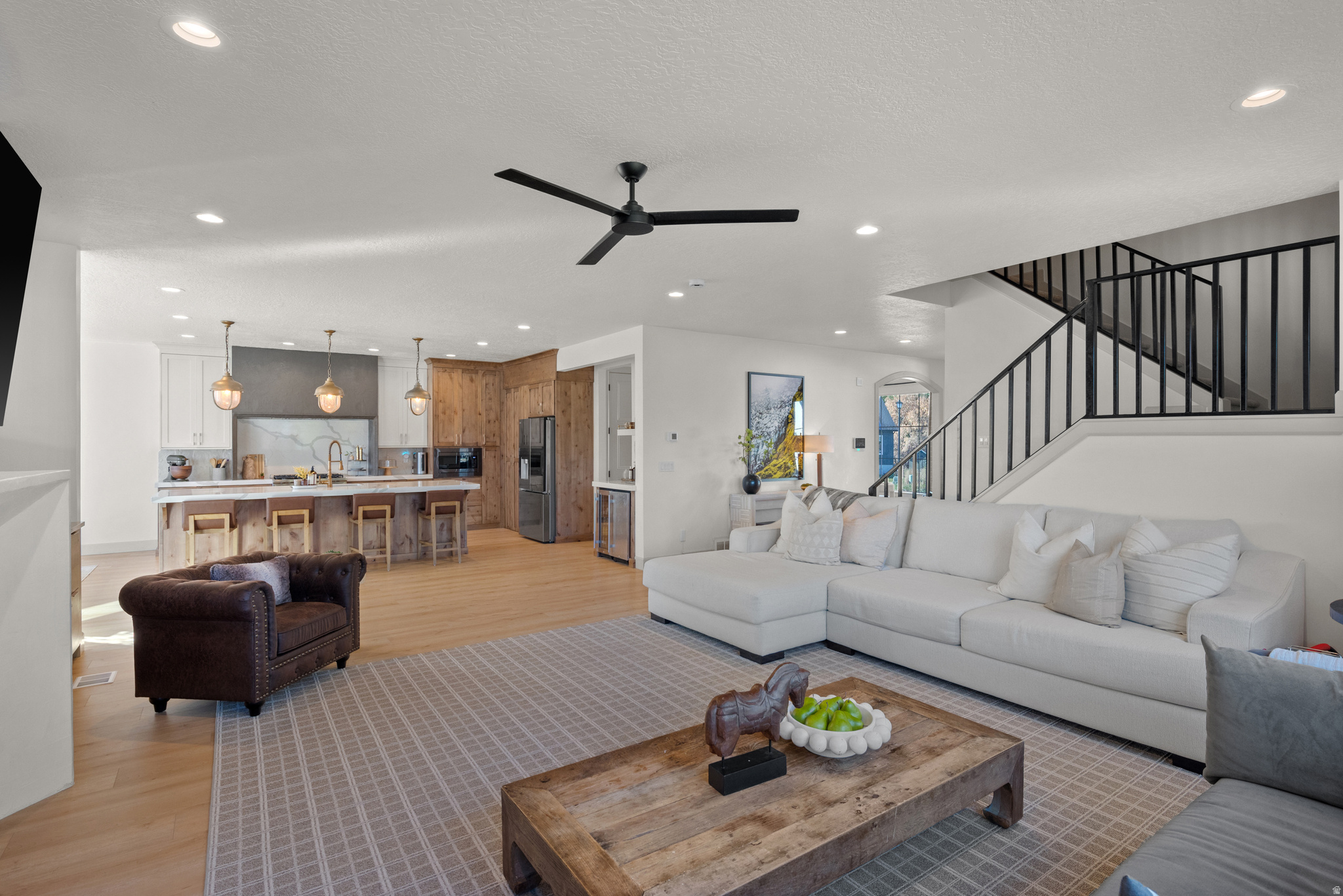 MENDENHALL - Residential