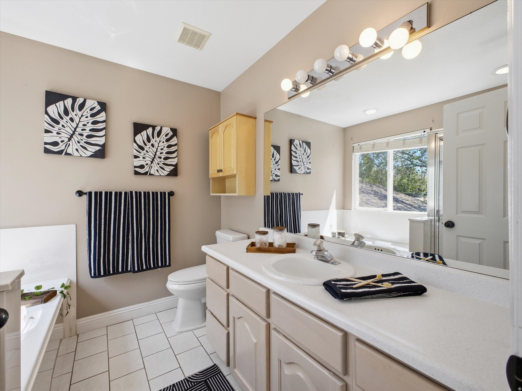 MEADOWLANDS PHASE 5 - Residential