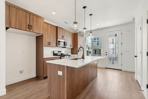 Tiny photo for 10993 S FREESTONE DR W #108, South Jordan, UT 84009 (MLS # 2154096)