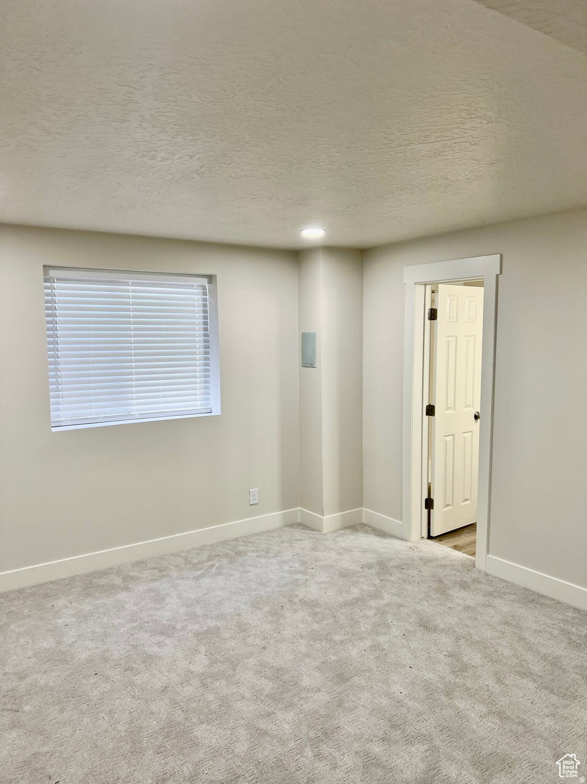 ALPINE COUNTRY - Residential