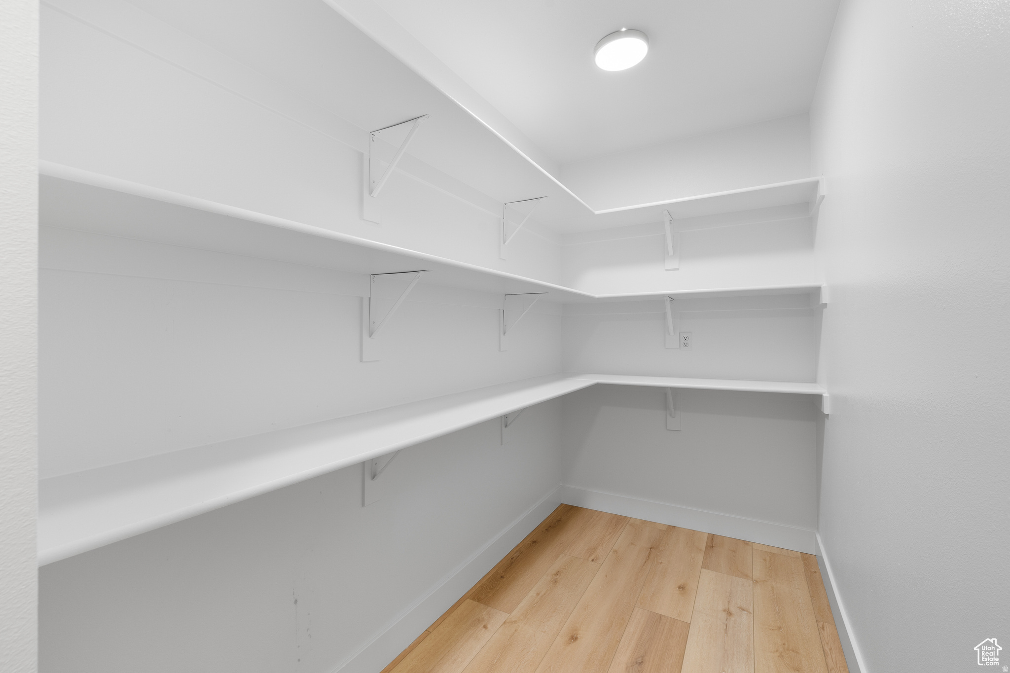 ALPINE COUNTRY - Residential