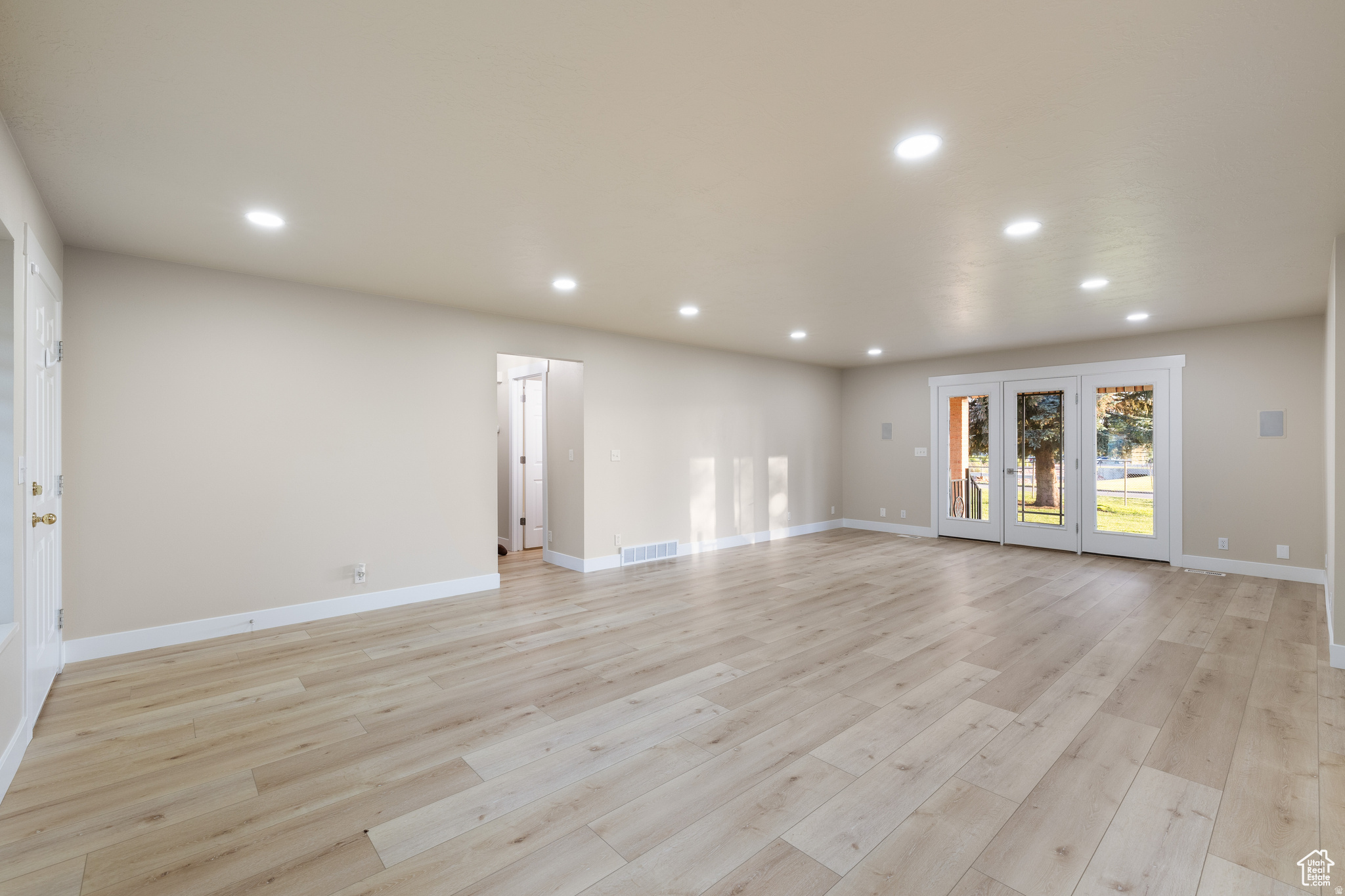 ALPINE COUNTRY - Residential