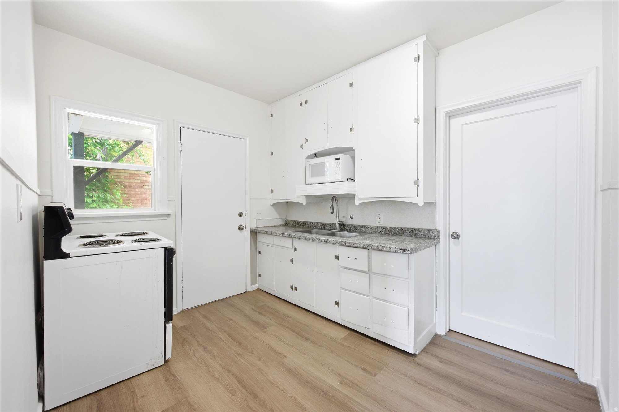 WOODMANSEE'S - Residential Income