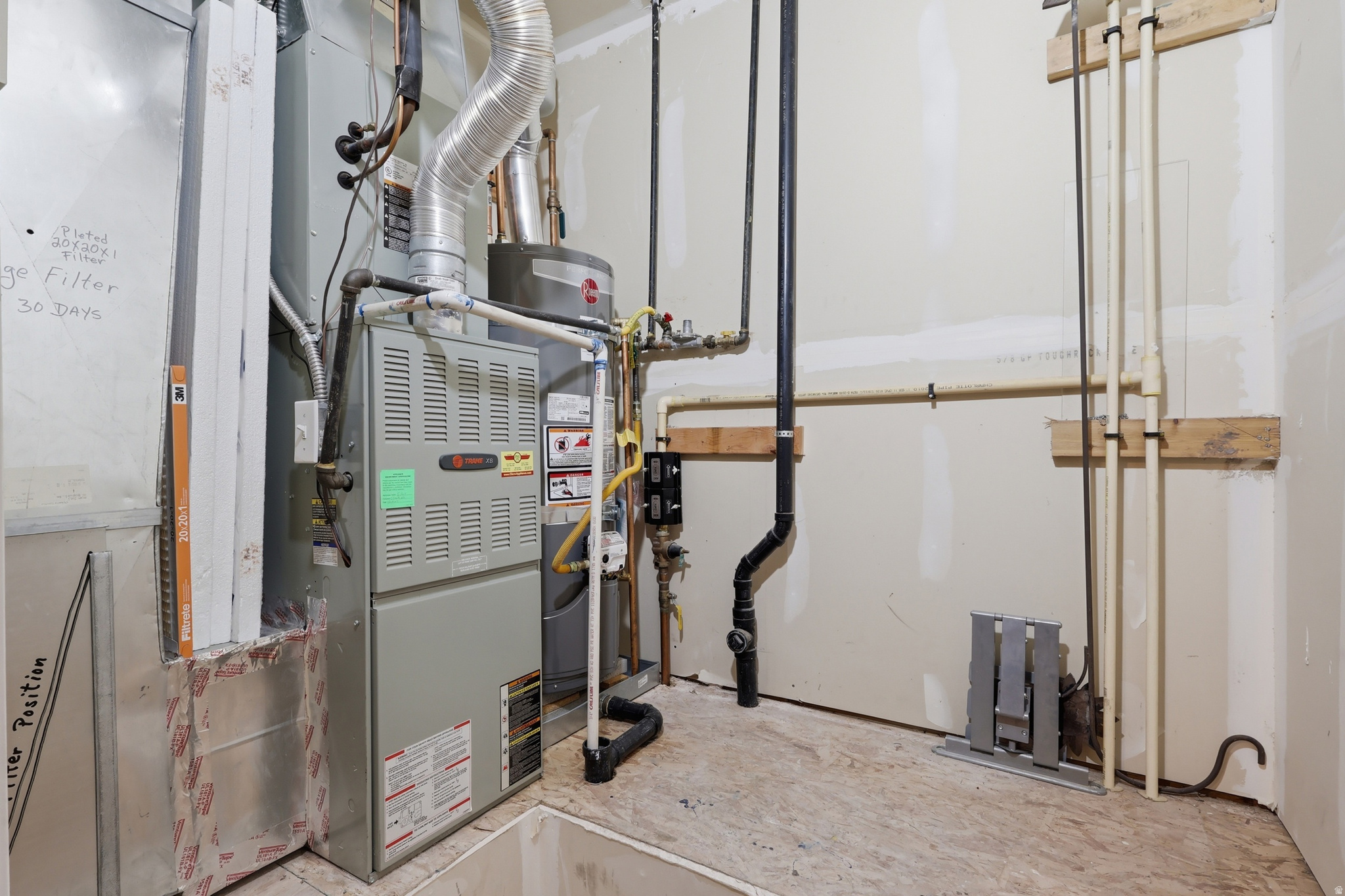 SPRINGBROOK VILLAS CONDO - Residential