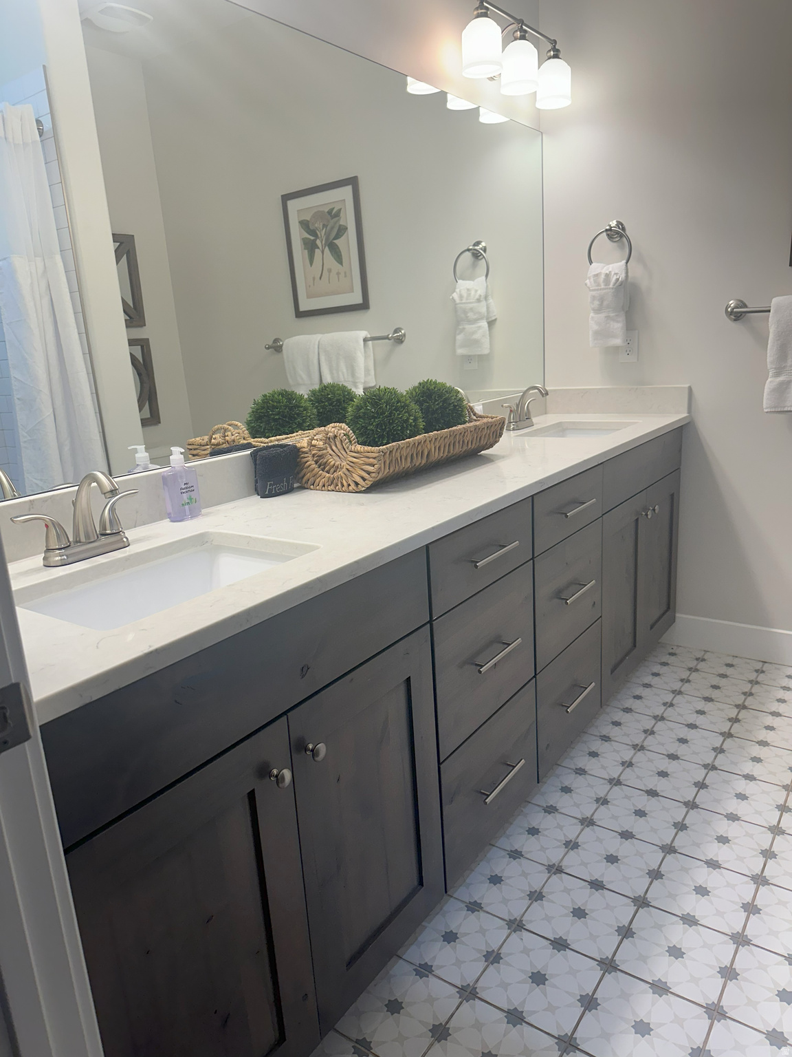 FREEDOM VILLAGE @ THE FIELDS - Residential