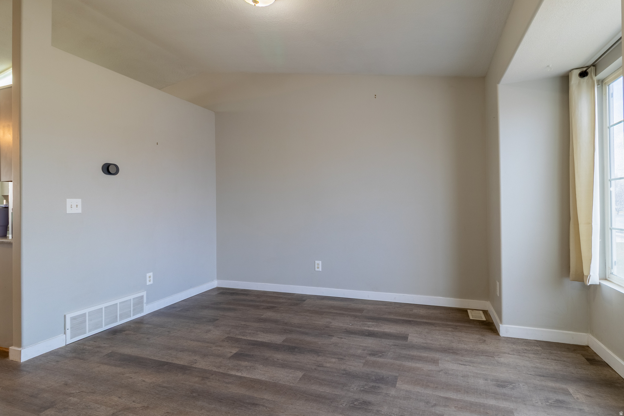 COBBLE GLEN PARK - Residential