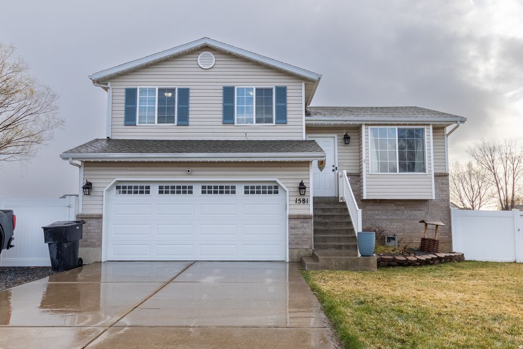 Photo of 1581 N 2750 W, Plain City, UT 84404 (MLS # 2141747)