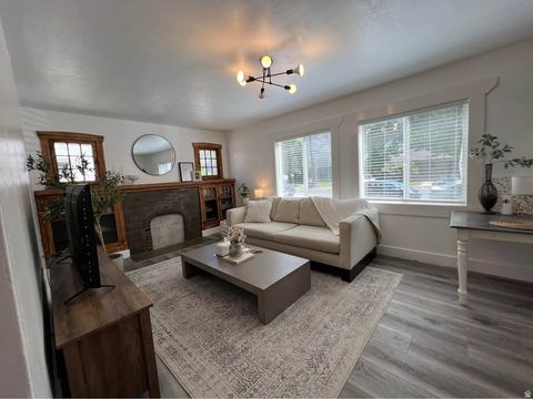 Tiny photo for 433 N 300 E, Provo, UT 84606 (MLS # 2139738)