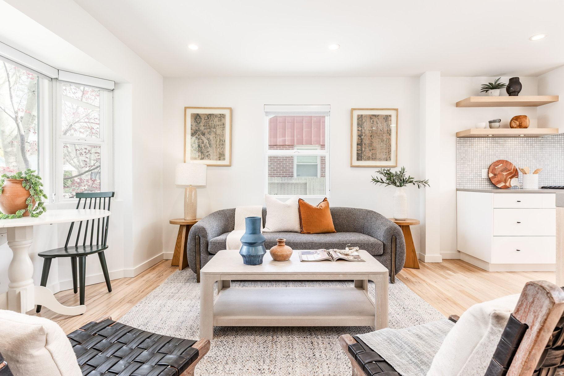 MOUNTAIR ACRES - Residential