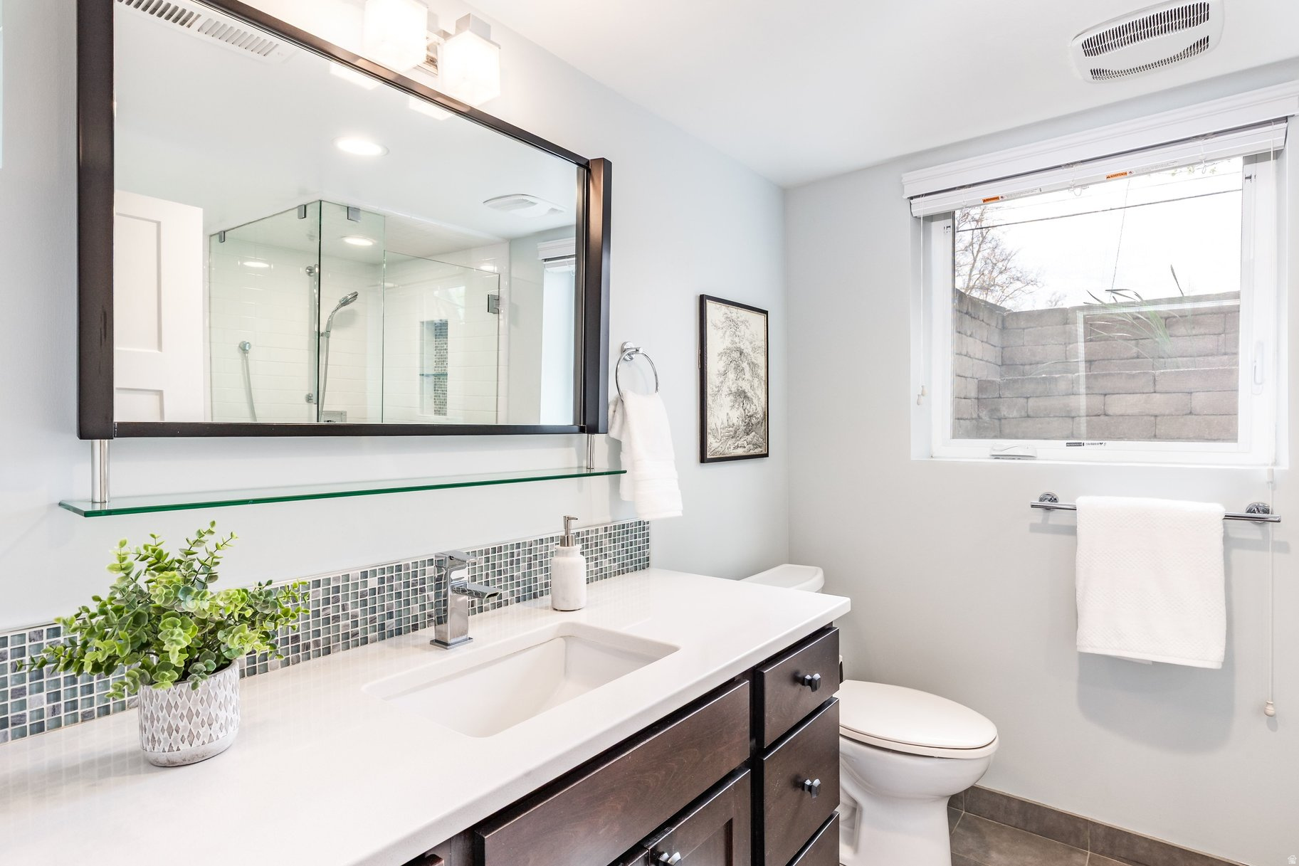 MOUNTAIR ACRES - Residential