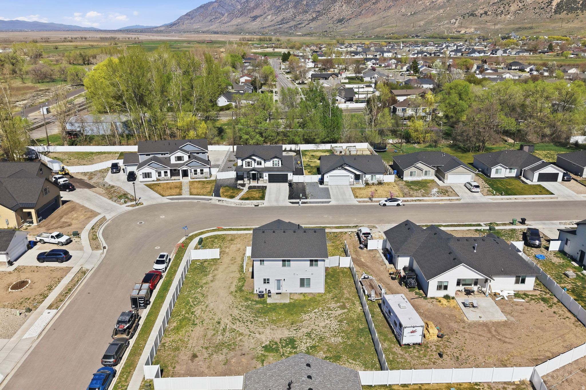 NORTHVIEW - Residential