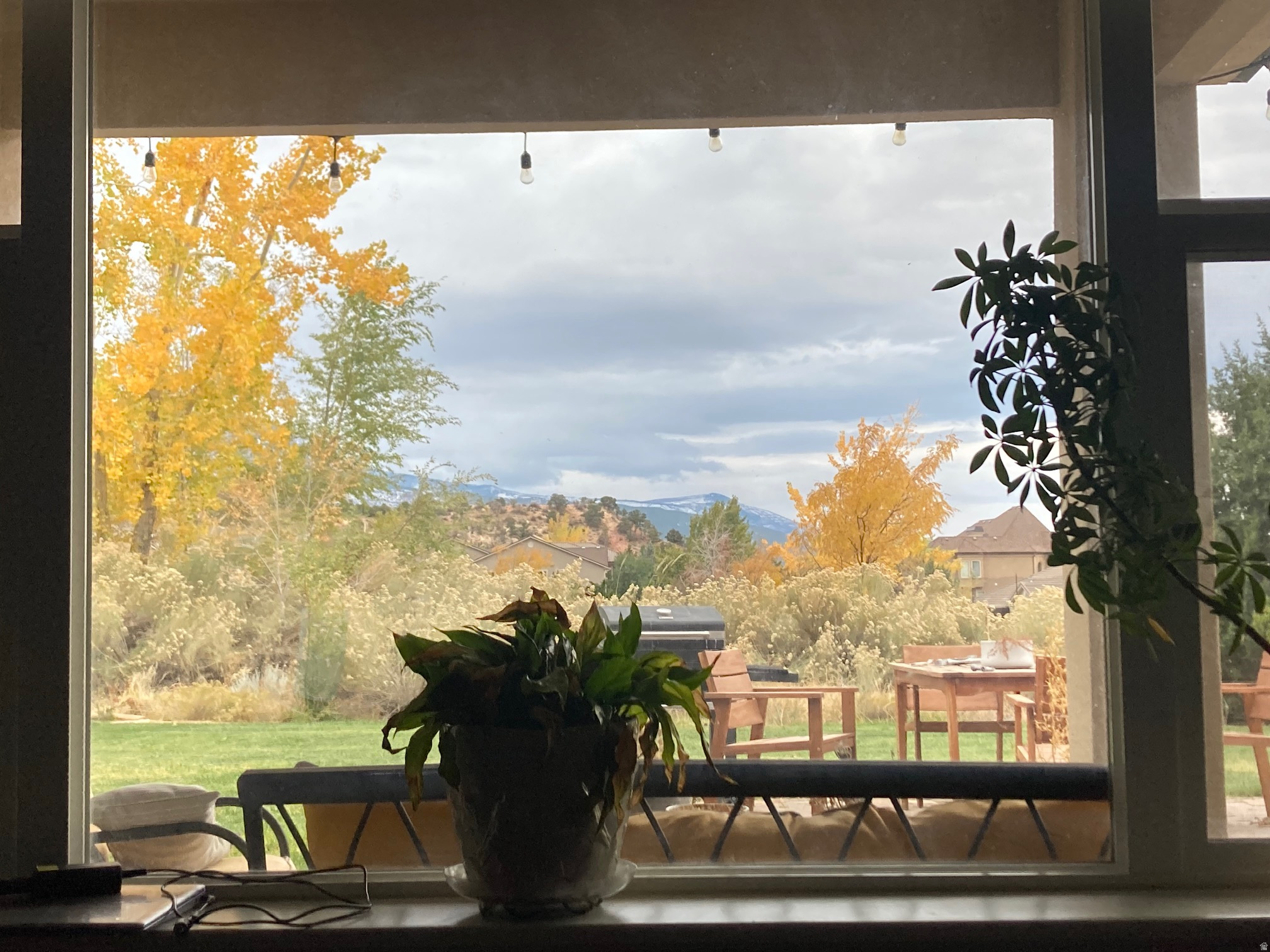 CANYON RIDGE - Residential