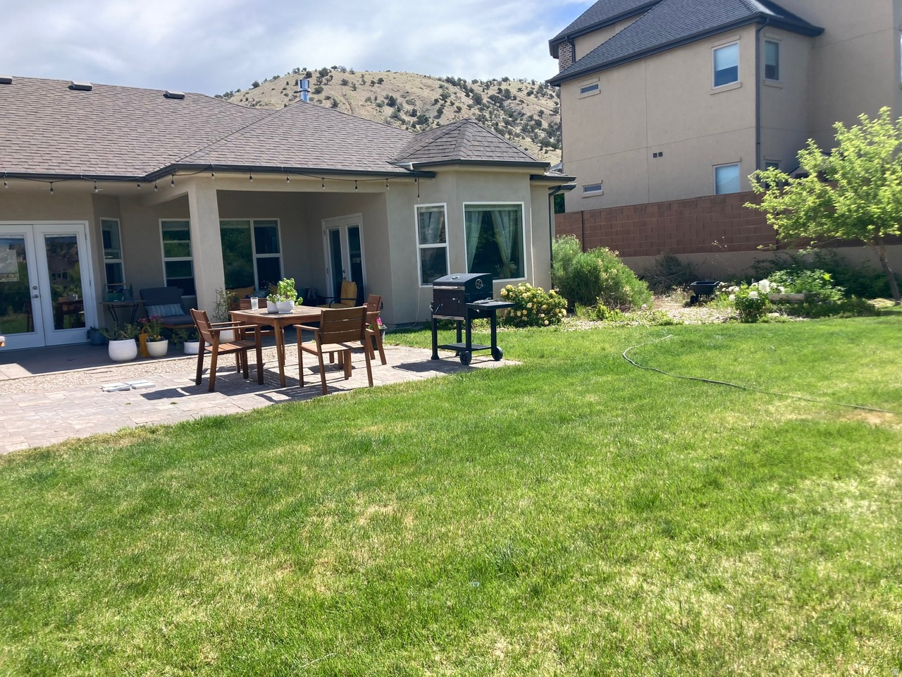 CANYON RIDGE - Residential