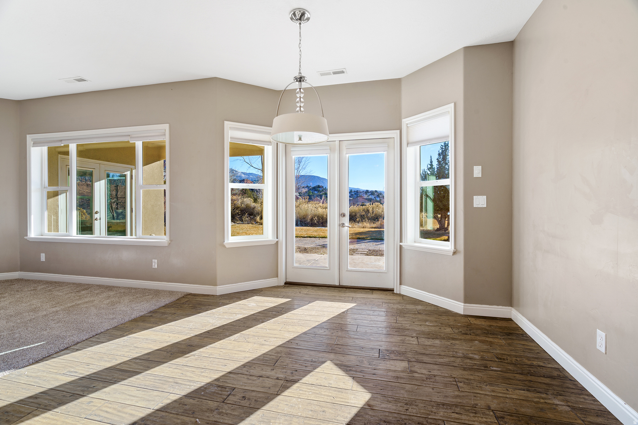 CANYON RIDGE - Residential