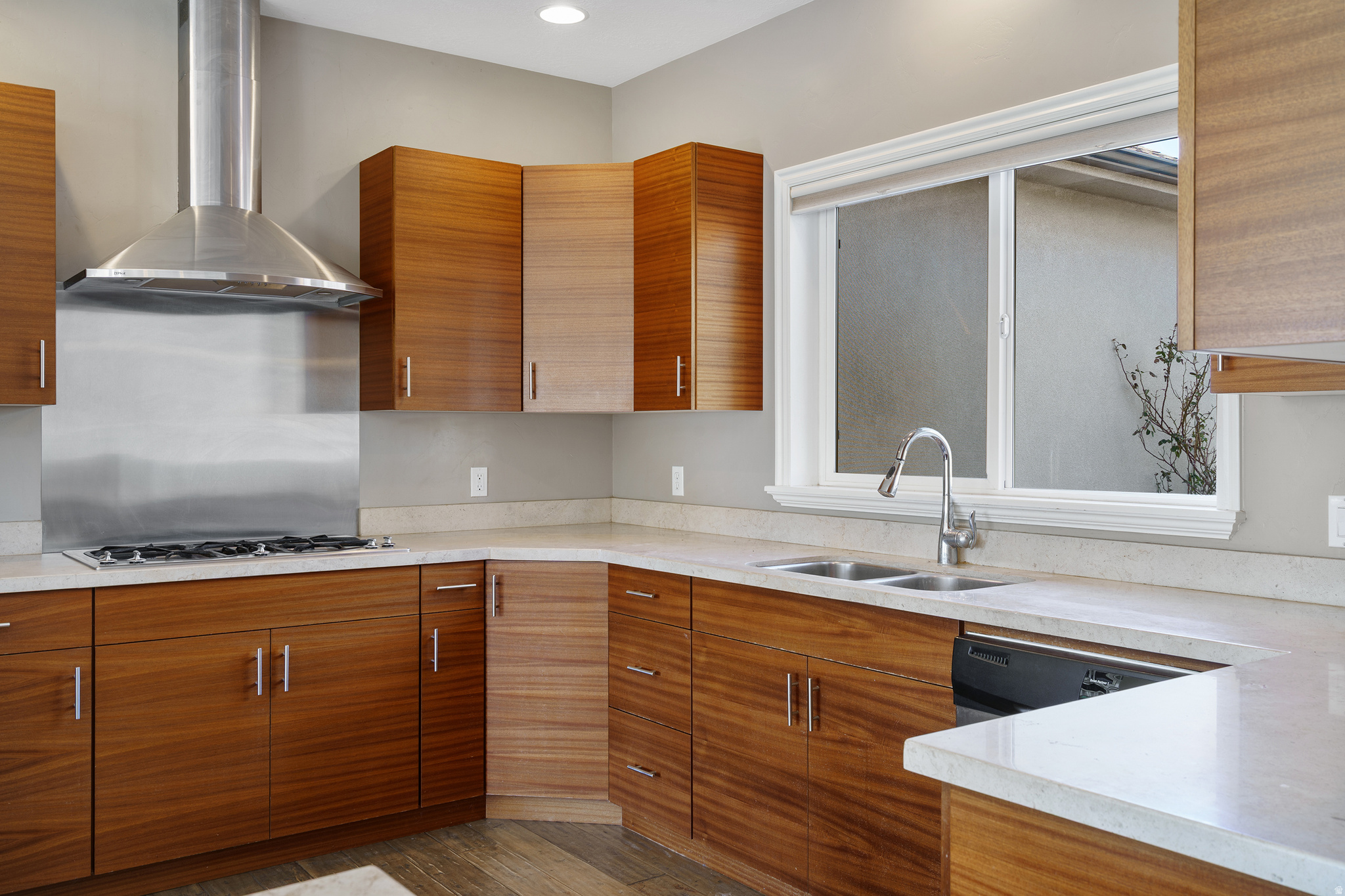 CANYON RIDGE - Residential