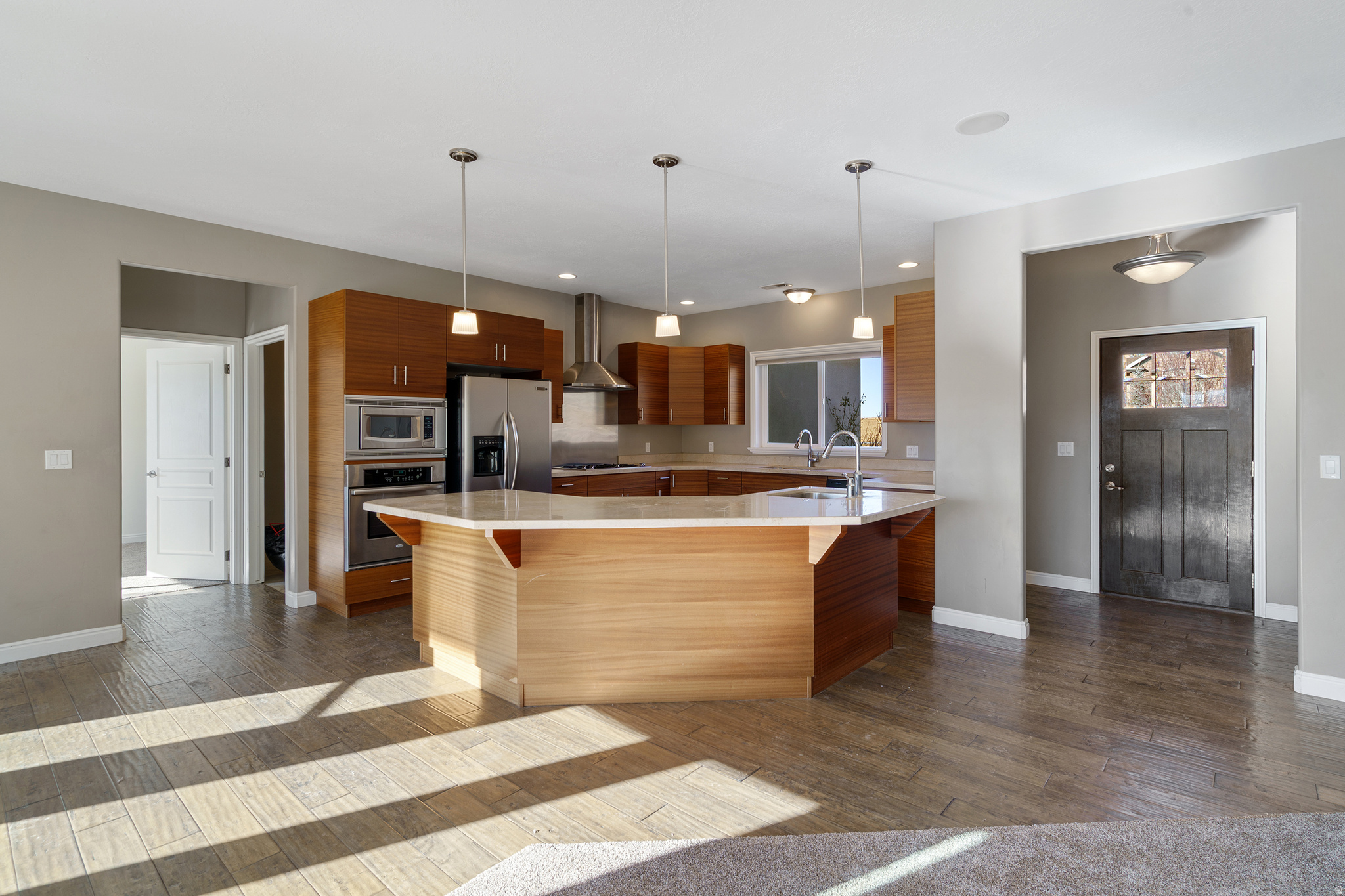 CANYON RIDGE - Residential