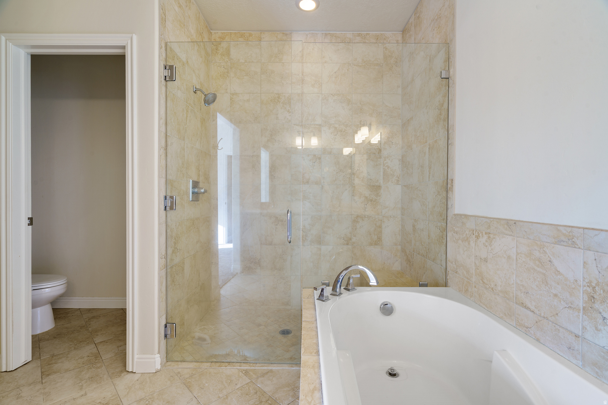 CANYON RIDGE - Residential