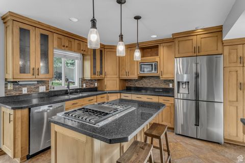 Tiny photo for 8027 S TOP OF THE WORLD DR, Cottonwood Heights, UT 84121 (MLS # 2117981)