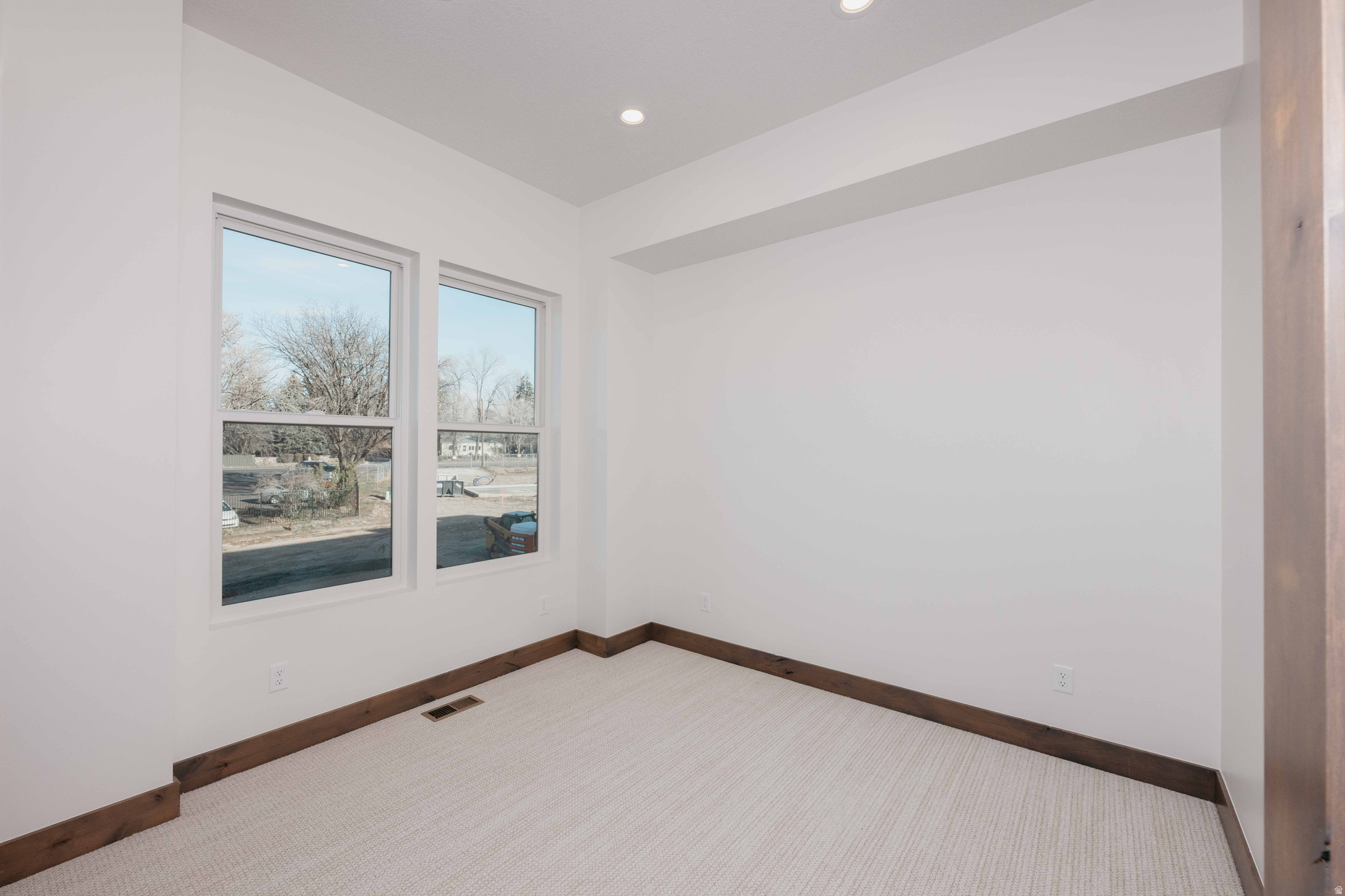 BASE 45 - Residential