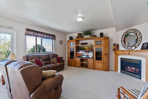 Tiny photo for 523 E 3600 N, North Ogden, UT 84414 (MLS # 2146354)
