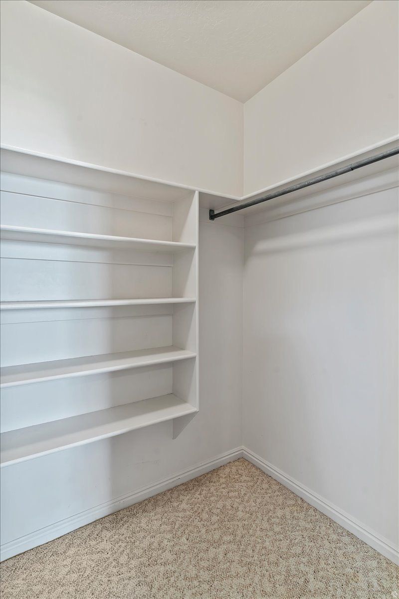 WILLOW SPRINGS - Residential